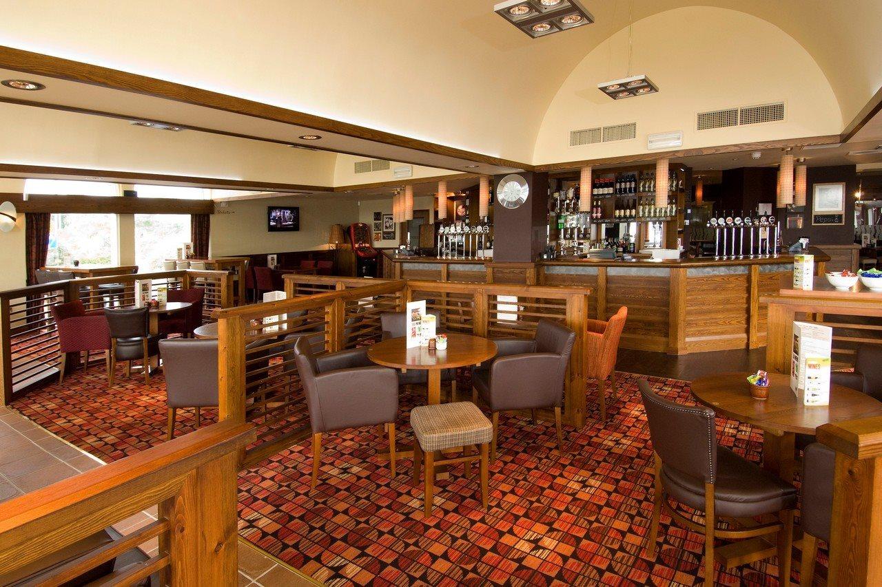 Premier Inn Premier Inn Torquay Seafront Exterior photo