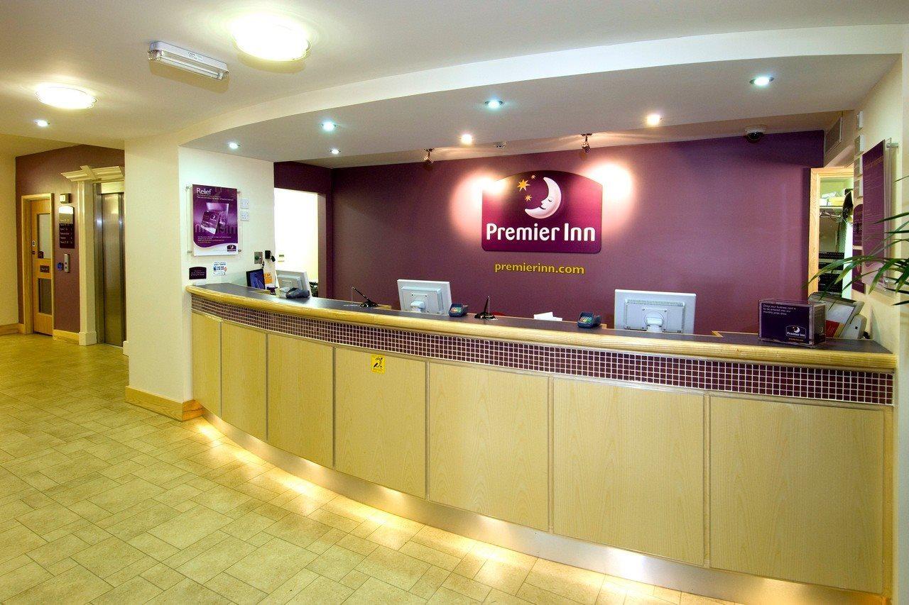 Premier Inn Premier Inn Torquay Seafront Exterior photo