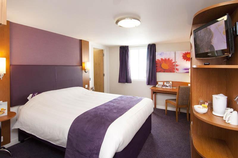 Premier Inn Premier Inn Torquay Seafront Exterior photo